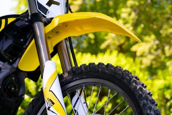 sur ron storm bee release date